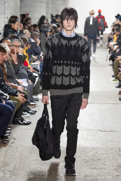 Look 26